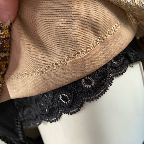 Women’s NWT Cable & Gauge Sequined Animal Print Dress Top - Picture 14 of 16